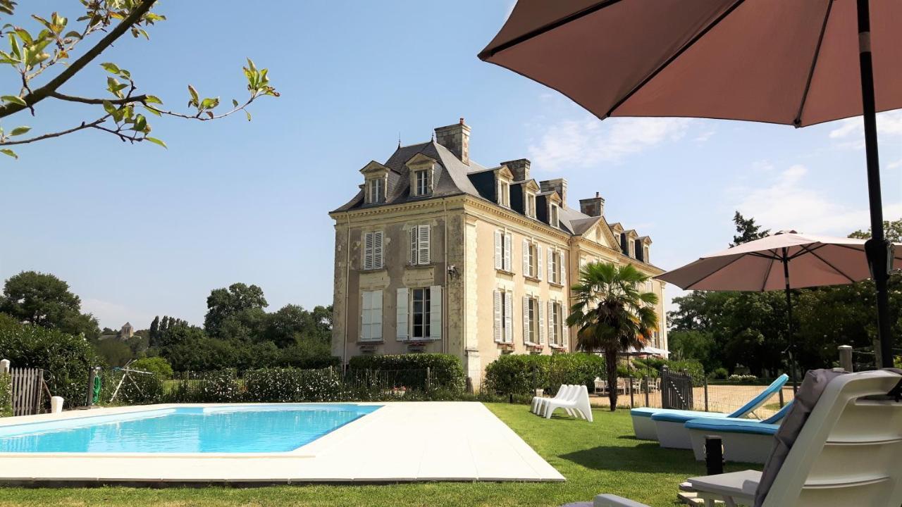 Chateau La Mothaye - Self Catering Apartments With Pool In The Loire Valley Les Bois-d'Anjou Exterior photo